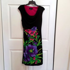 Sleeveless Multi color flowered dress with cowl neck